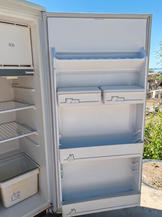 Продаётся Холодильник