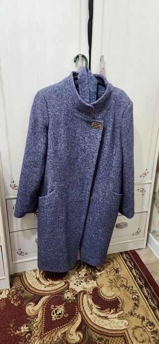 Пальто сатам 48р