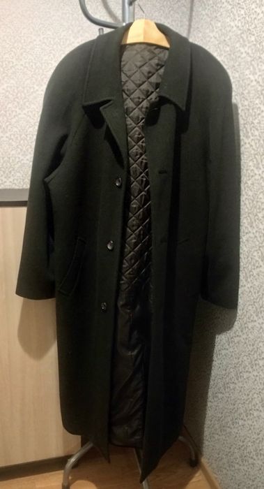 Пальто кашемировые,куртка с капюшон.,кож.куртка,ветровка,безрукавка