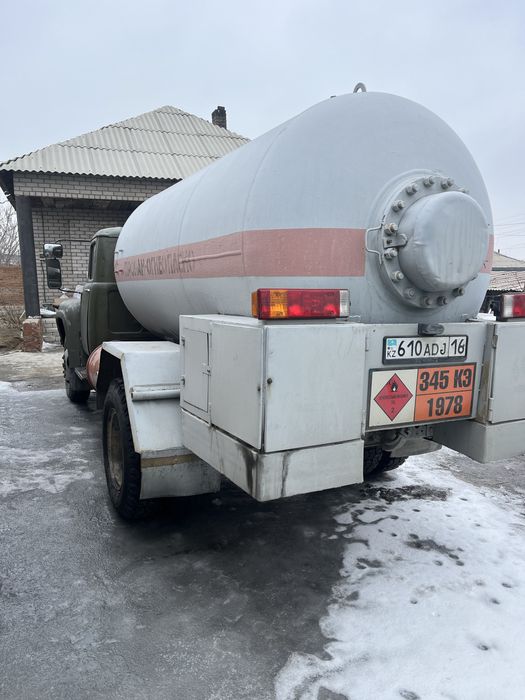 Продам зил газавоз