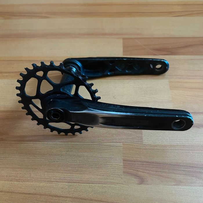 Angrenaj pedalier Raceface cu foaie ovală 32T