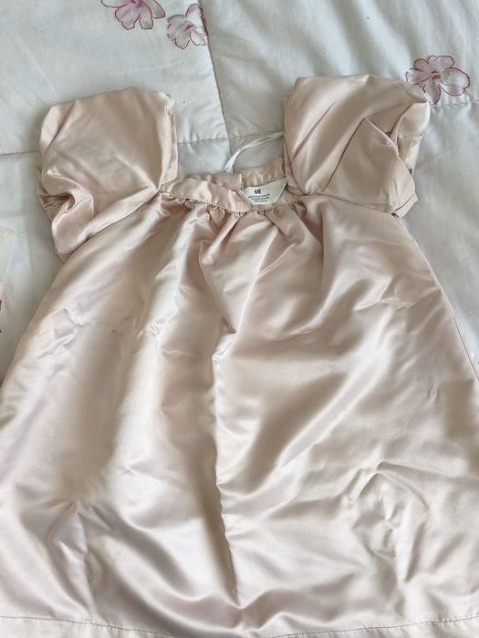 Vând lot haine fetița mărimea 110-116( 4-5 ani)