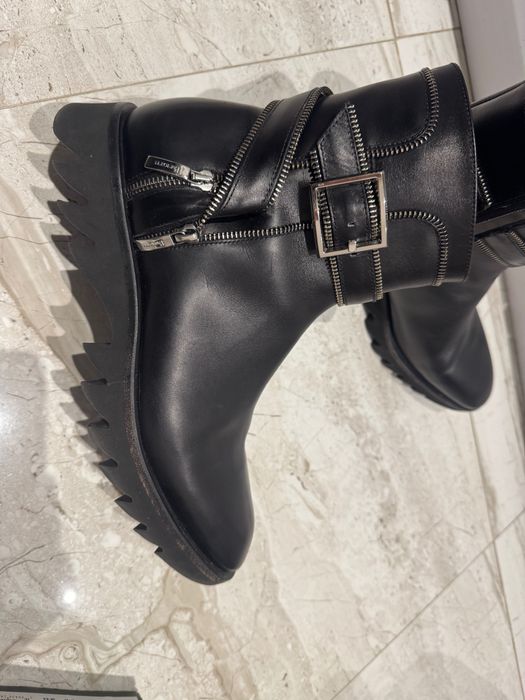 Мъжки обувки Cesare Paciotti 4US