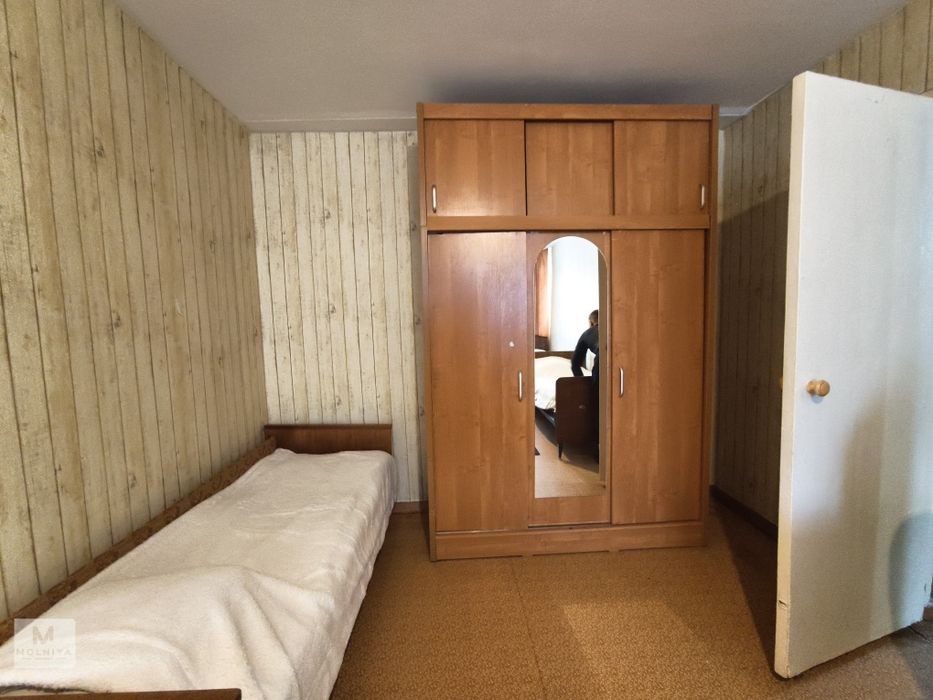 Сдается на 4 чел . документы.центр