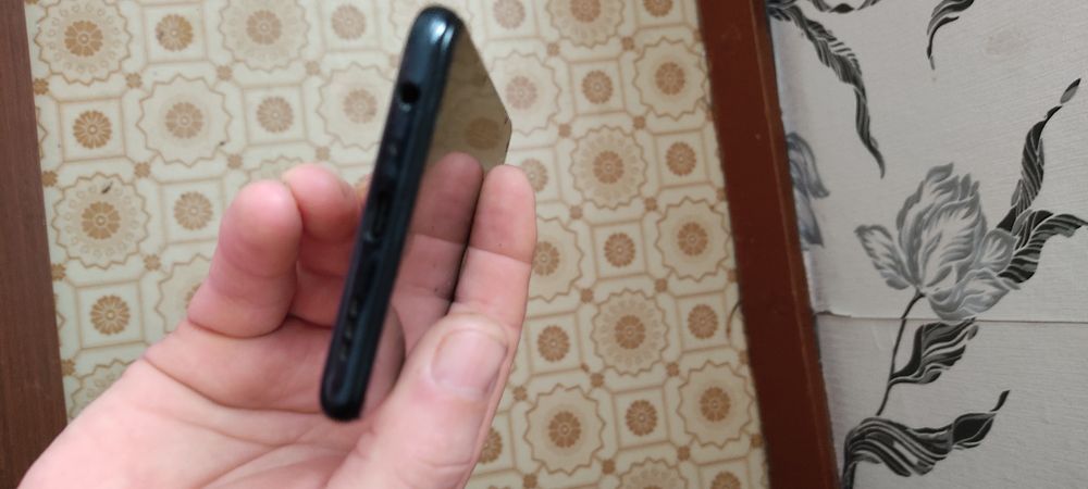 Обменяю Oppo Reno8T