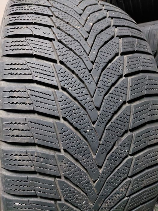 255/40/19" Nexen 4бр.гуми дот2023