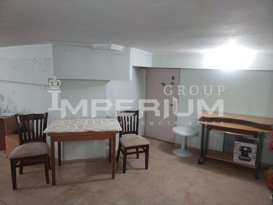 Дава се под наем Двустаен апартамент в Варна, Цветен квартал - 46 кв.м за 229.5 € - Снимка #7