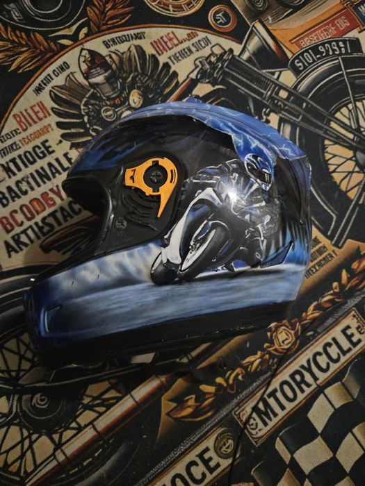 Мотоциклетный шлем icon alliance