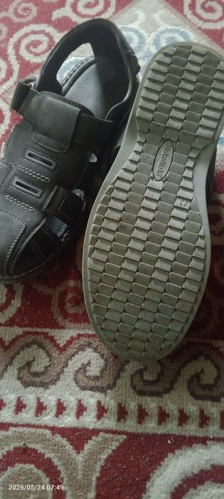 Продам плетёнки и детский палас.