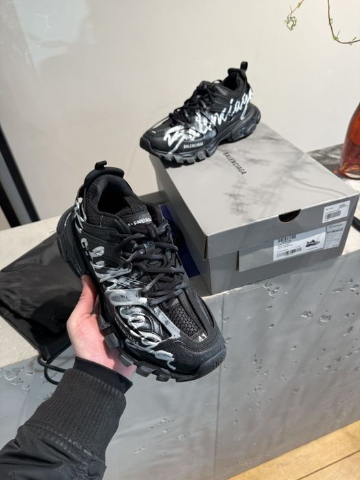 Balenciaga Track Signature Sneakers - 41/42/43/44/45 pe stoc