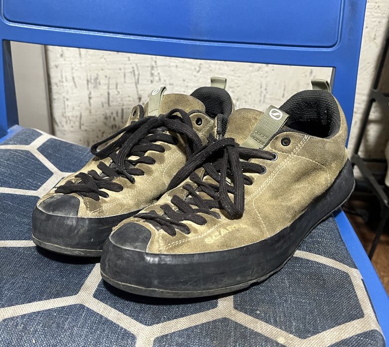 Кроссовки scarpa треккинговые