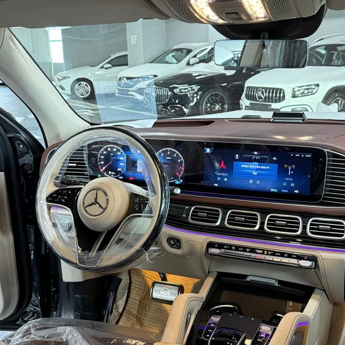 Новый Mercedes-Maybach GLS 600 4MATIC (4-Seat VIP) 2026 год