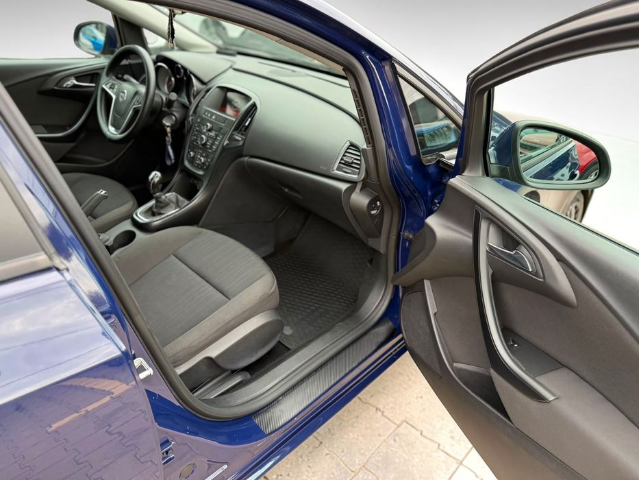 Opel Astra j 2015