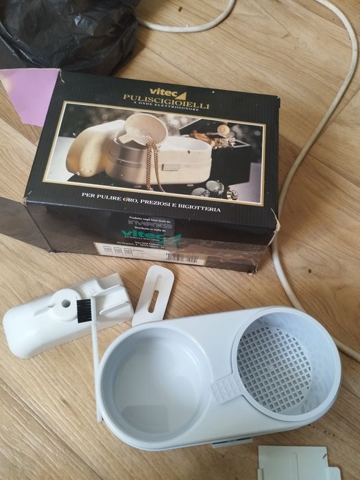 Aparat de curățat Bijuterii