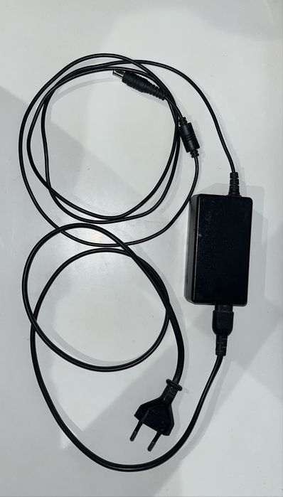 Монитор Samsung S24C350L