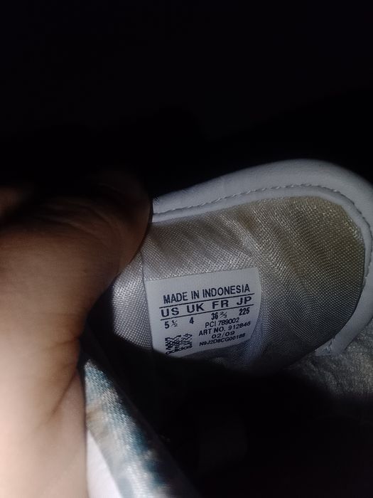 Оригинални обувки Adidas