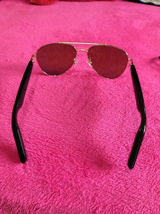 Ochelari prin bluetooth.