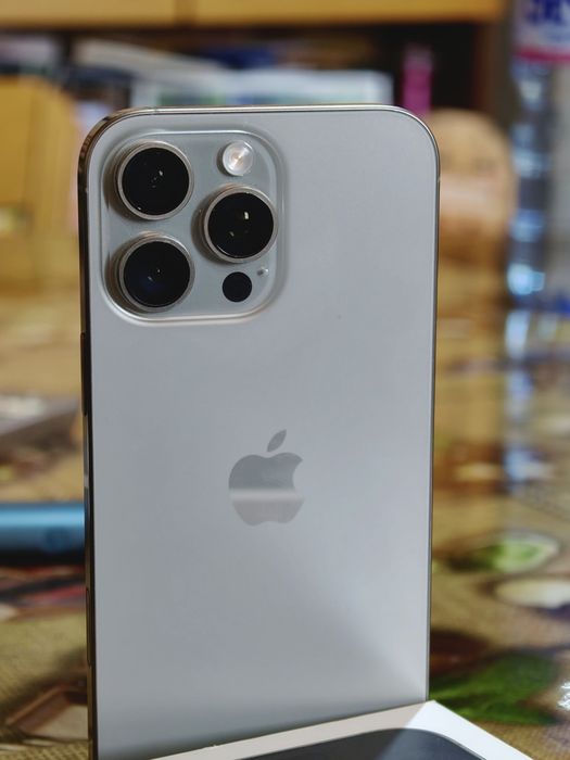 iPhone 16 Pro Max 512GB – Natural Titanium! Като Нов!