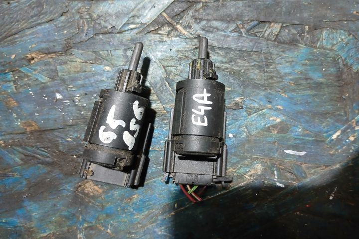 Comutator lumini frana 3B0945511A 3B0945511A Volkswagen VW Golf 5 [20