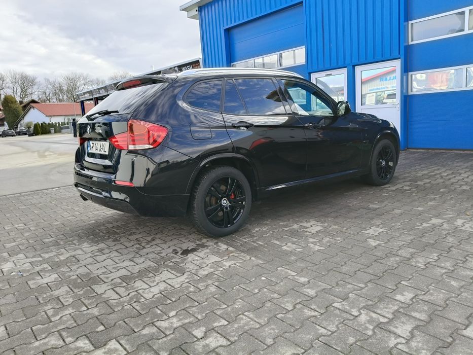 Vând BMW X1 204CP