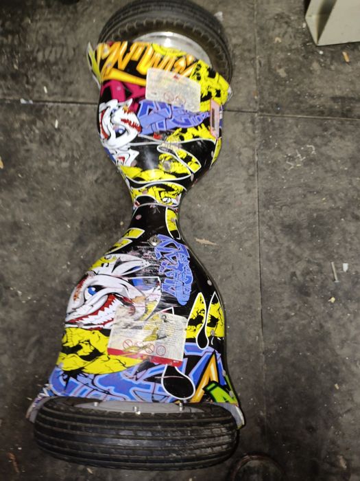 Гироскутор большой продам без зарядного устроиства