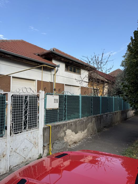 Proprietar inchireliez casa pe str Suceava