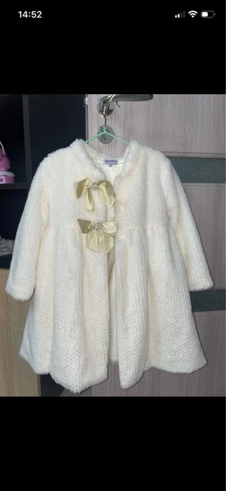 Set fetite/ rochie, poseta, palton 4 ani