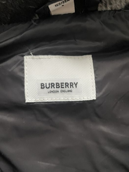 Burberry мъжко яке и елек в едно. Топ Качество топ цена/ Burberry Jacket men чисто ново