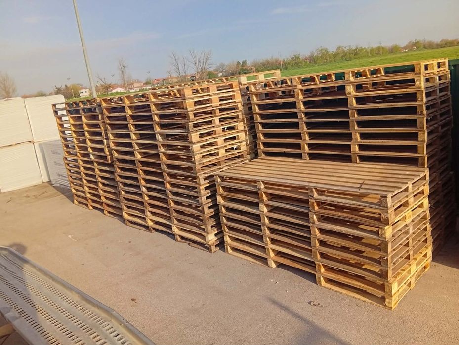 Палети 240 см х 100см