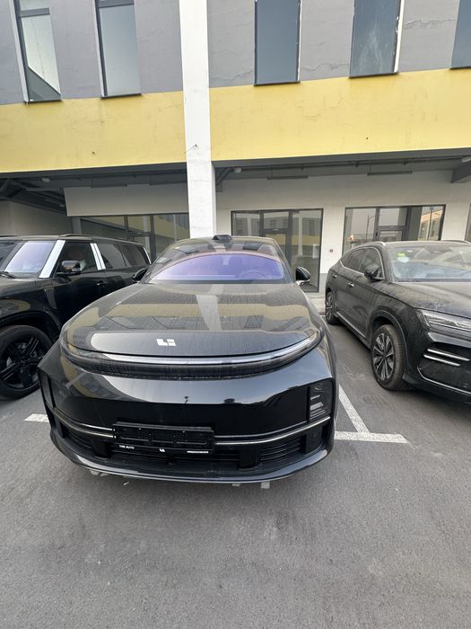 Lixiang L7 ultra hybrid(ranglari bor)