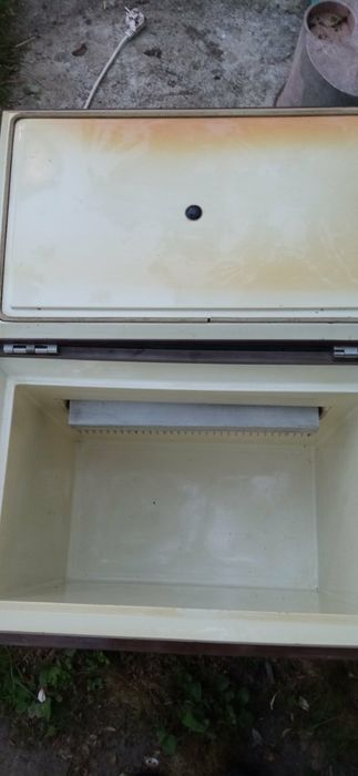Кемпер хладилник на газ и 220 v