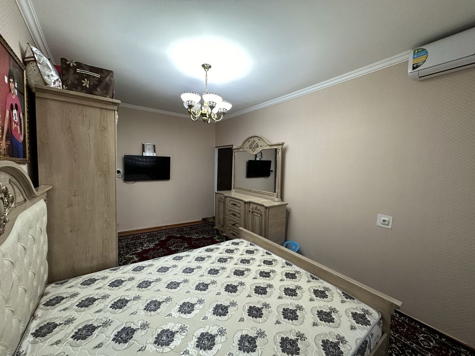 Продаётся 4 х комнатная квартира