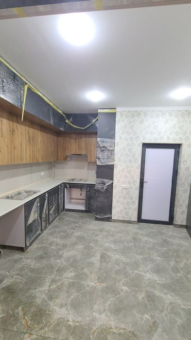 3 ком. квартира на земле, 88 м²! Куйлюк 6 (Quyliq 6). Метро "Kiyot"