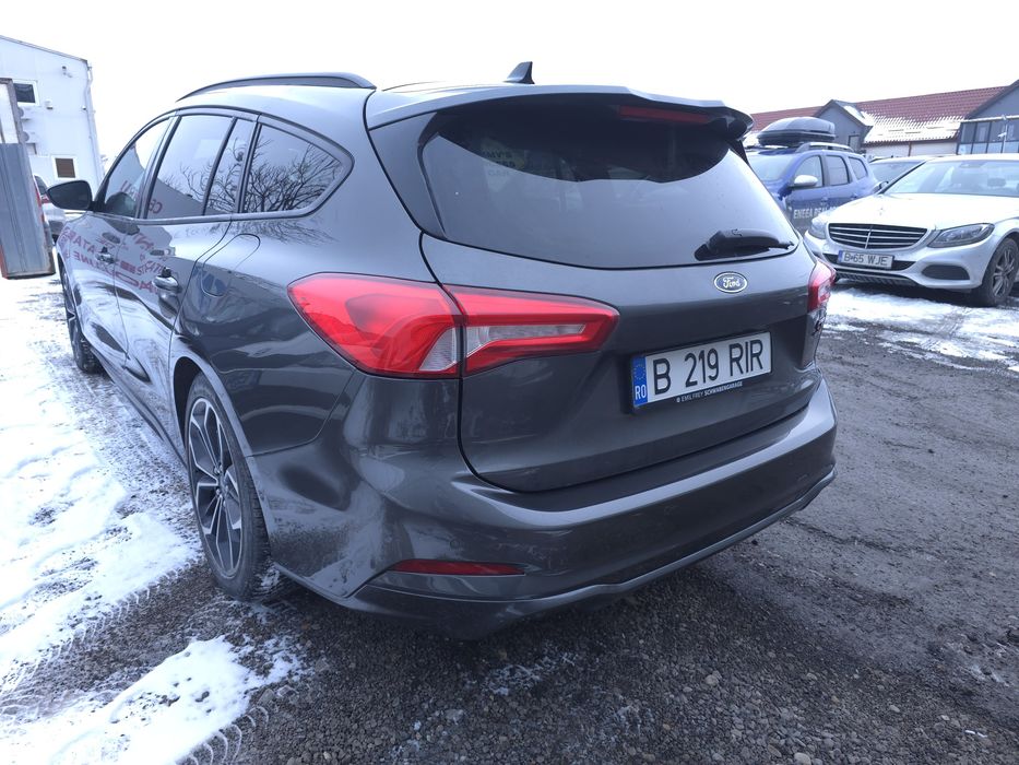 FORD Focus 2019 — imagine 3