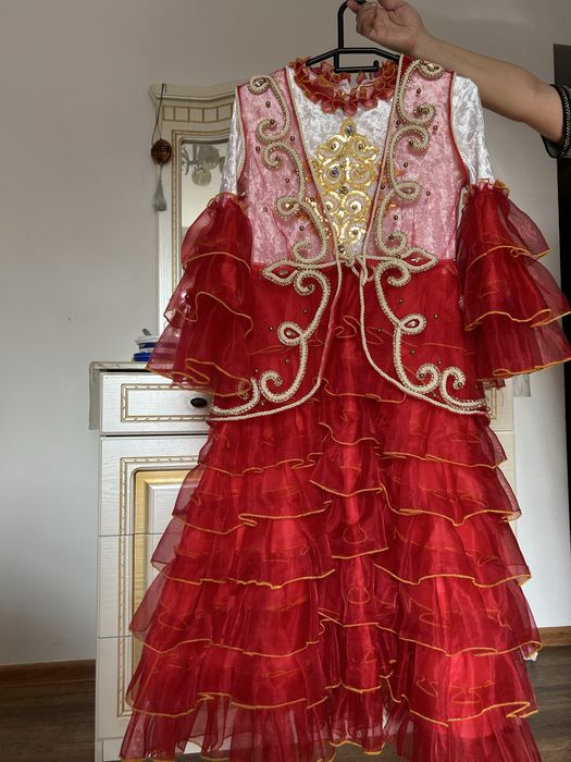 Қазақша көйлек 10000 ға беремін