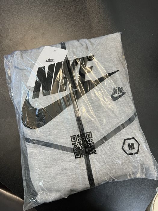 Спортни Дрехи на едро