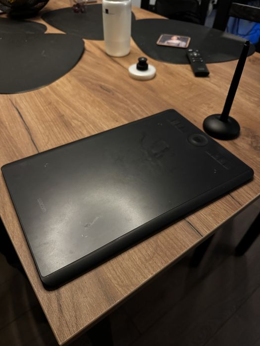 Графический планшет Wacom Intuos Pro