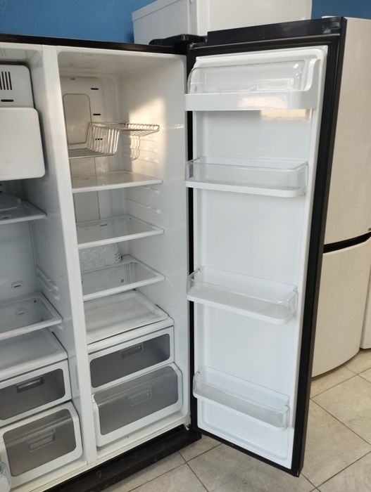 Холодильник Самсунг рабочий 100%