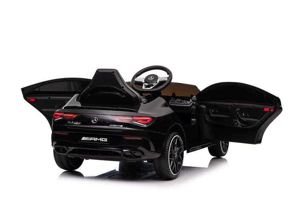 Акумулаторен КОЛА CLA45s 4X4 12V батерия,MP3,с меки гуми
