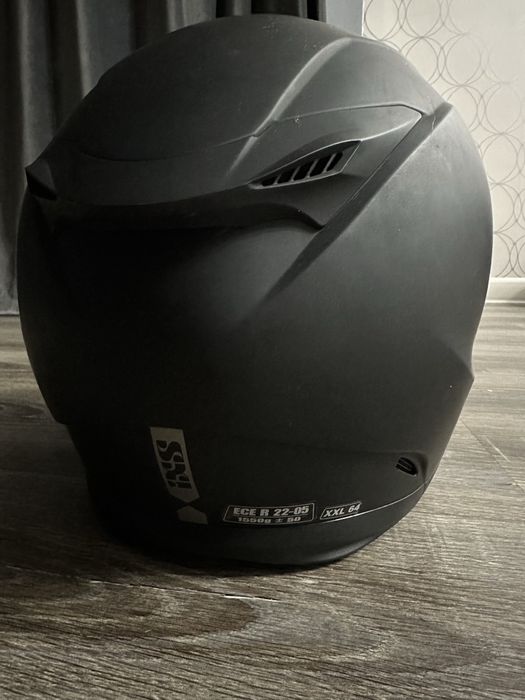 Мотошлем IXS продам