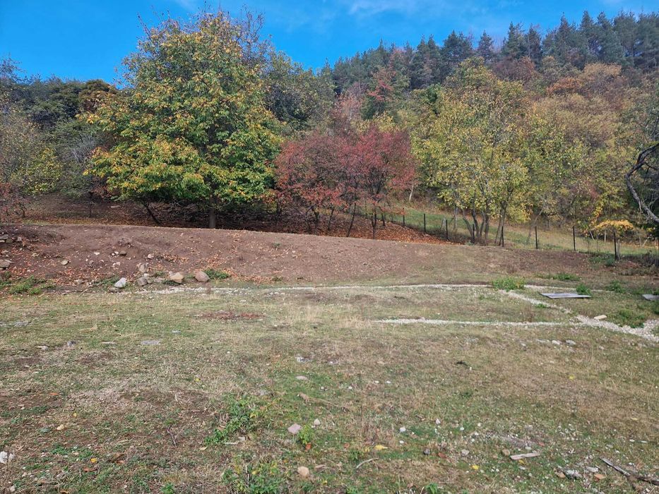 Casă tradițională cu livadă și vedere panoramică – Atia, lângă Sovata | 2.054 mp teren intravilan