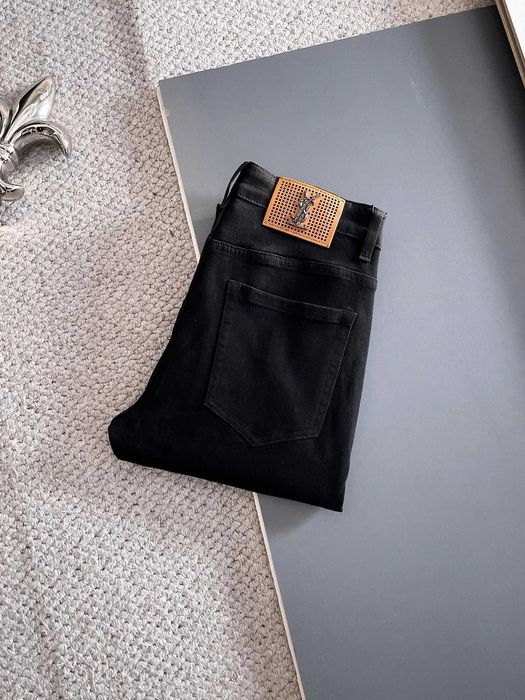 Aduc pe comanda Blugi YSL orice model