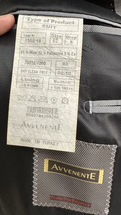 Продается мужской костюм