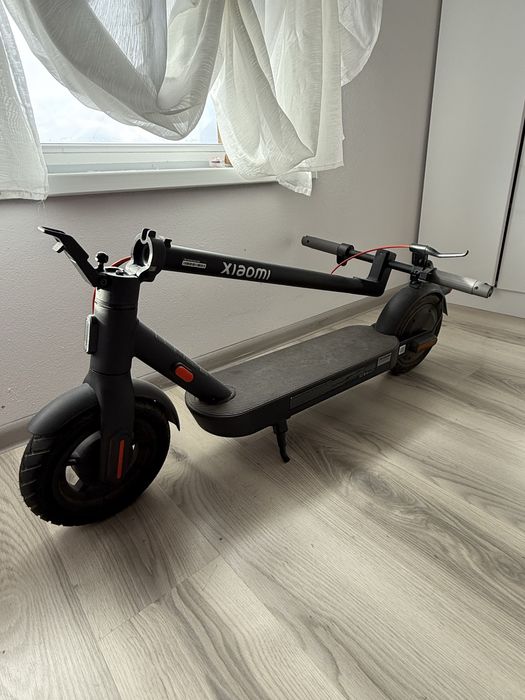 Trotineta electrica Xiaomi 4 Pro Gen2