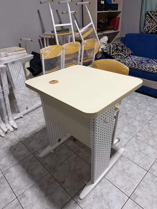 Продам эксклюзивные школьные  парты