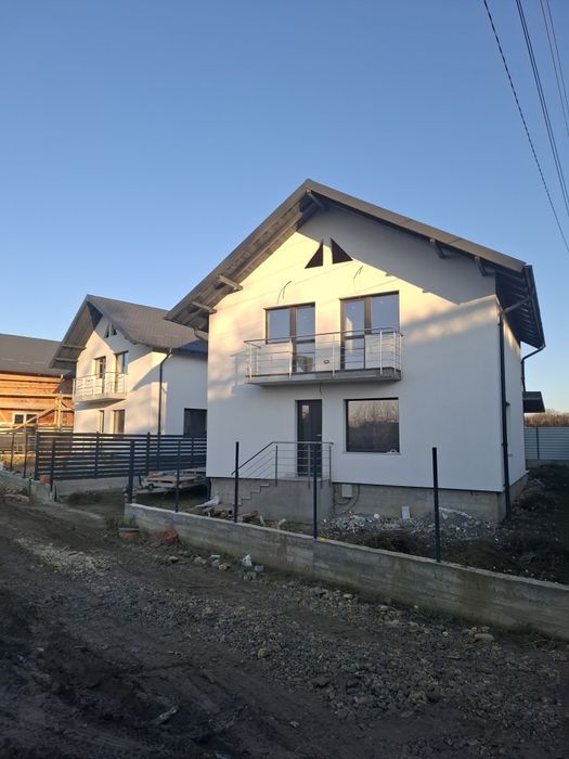Vand Case Ștefănești zona LIDL 120.000 €