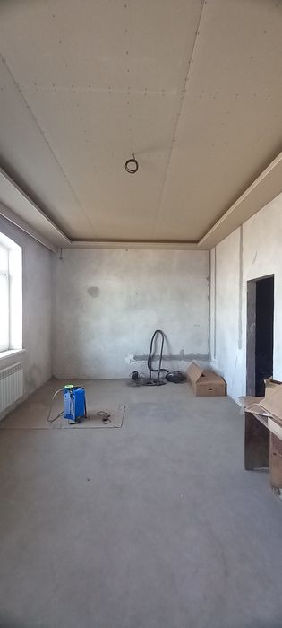 3-х уровневый  дом 1 км от Сельхоз института