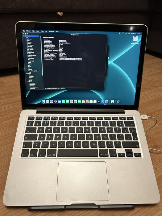 MacBook Pro 13" Retina 2015 (A1502) | i5 | 8GB RAM | 256GB SSD | BATERIE NOUĂ + TASTATURĂ NOUĂ
