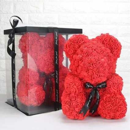 Мече от рози за всеки празник