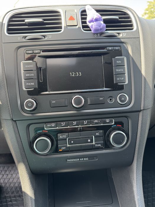 VOLKSWAGEN Golf 2011 — imagine 5